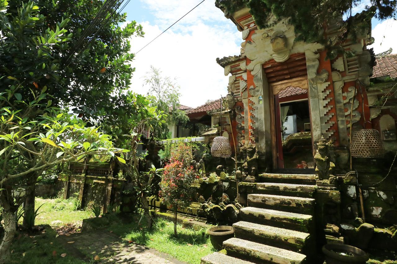 Ubud Kartini Hostel מראה חיצוני תמונה