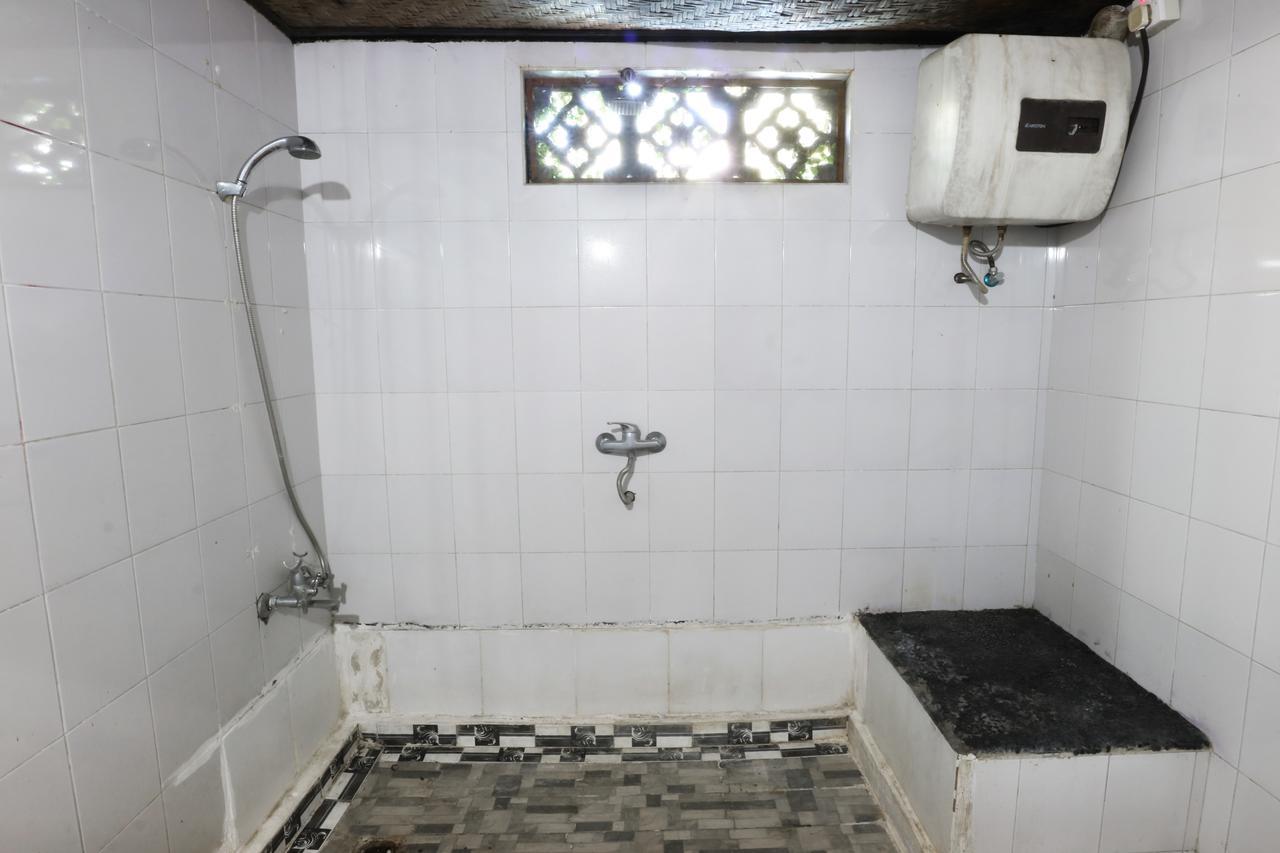 Ubud Kartini Hostel מראה חיצוני תמונה