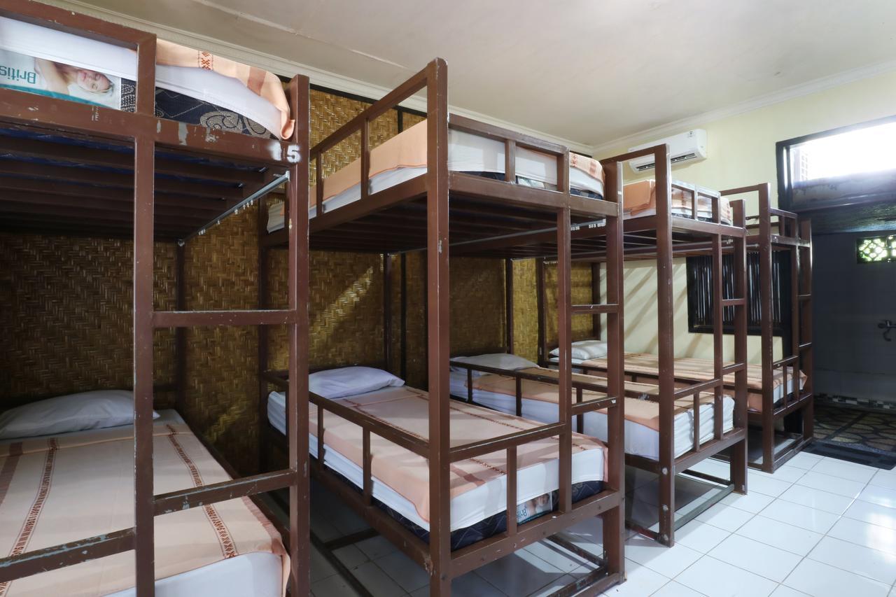 Ubud Kartini Hostel מראה חיצוני תמונה
