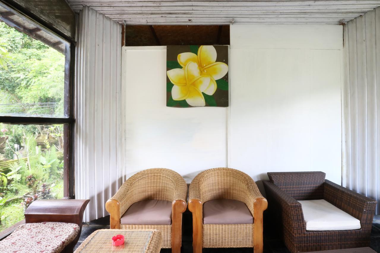 Ubud Kartini Hostel מראה חיצוני תמונה
