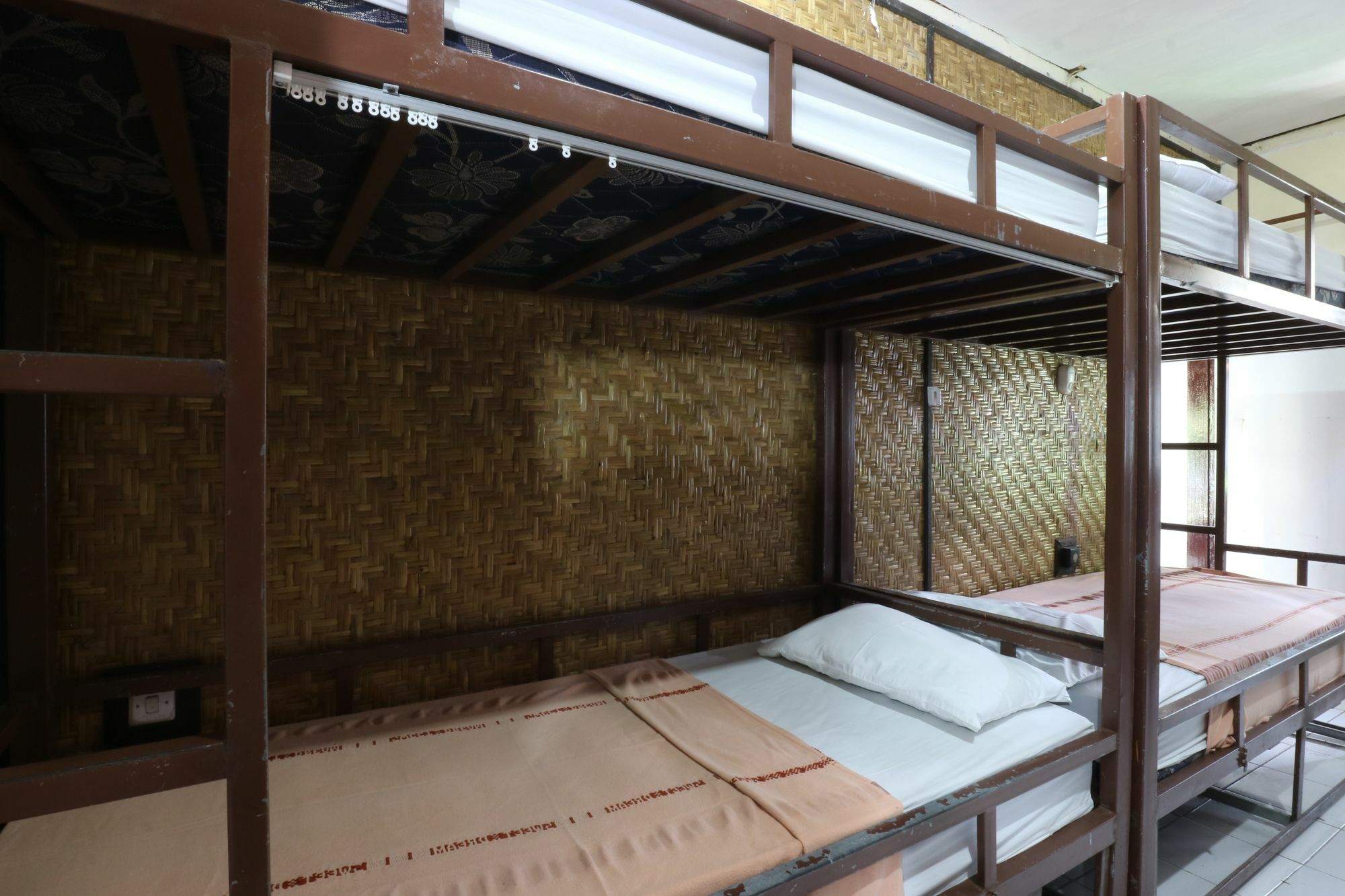 Ubud Kartini Hostel מראה חיצוני תמונה