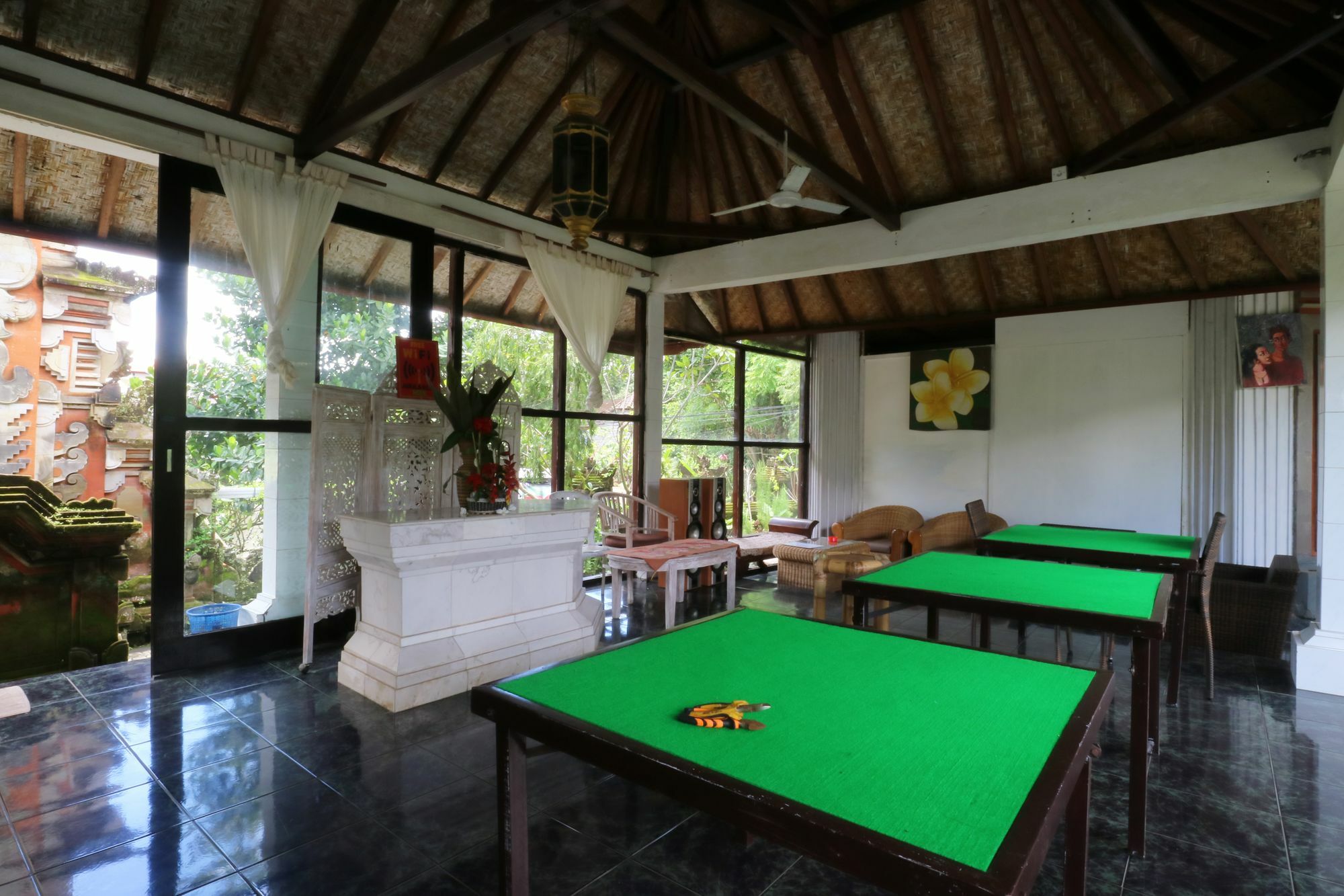 Ubud Kartini Hostel מראה חיצוני תמונה